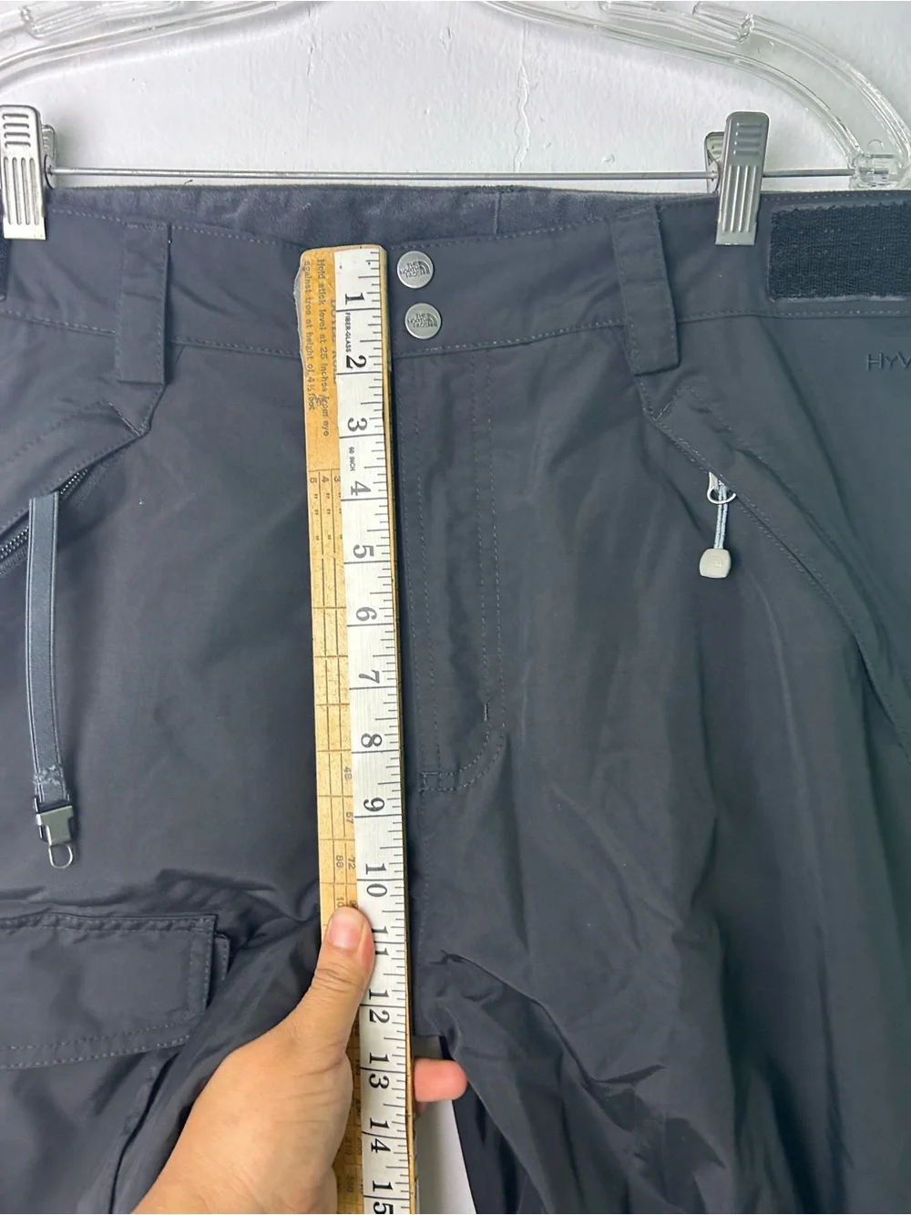 The North Face HyVent Ski Snow Pants Men Large 36X28 Cargo Baggy Insulated Black